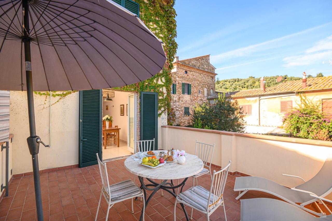 Il Chiostro Appartamenti & Suites Suvereto Exterior foto